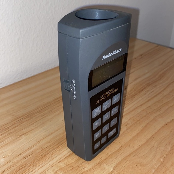 3 for $12 Radio Shack Ultrasonic Distance Measurer with Memory and Light 63-1005 - Picture 3 of 6